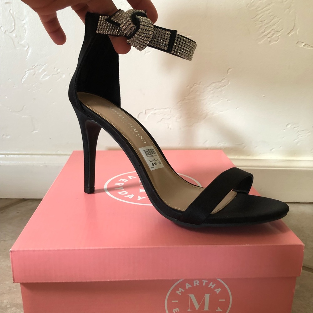 Black & Silver heel